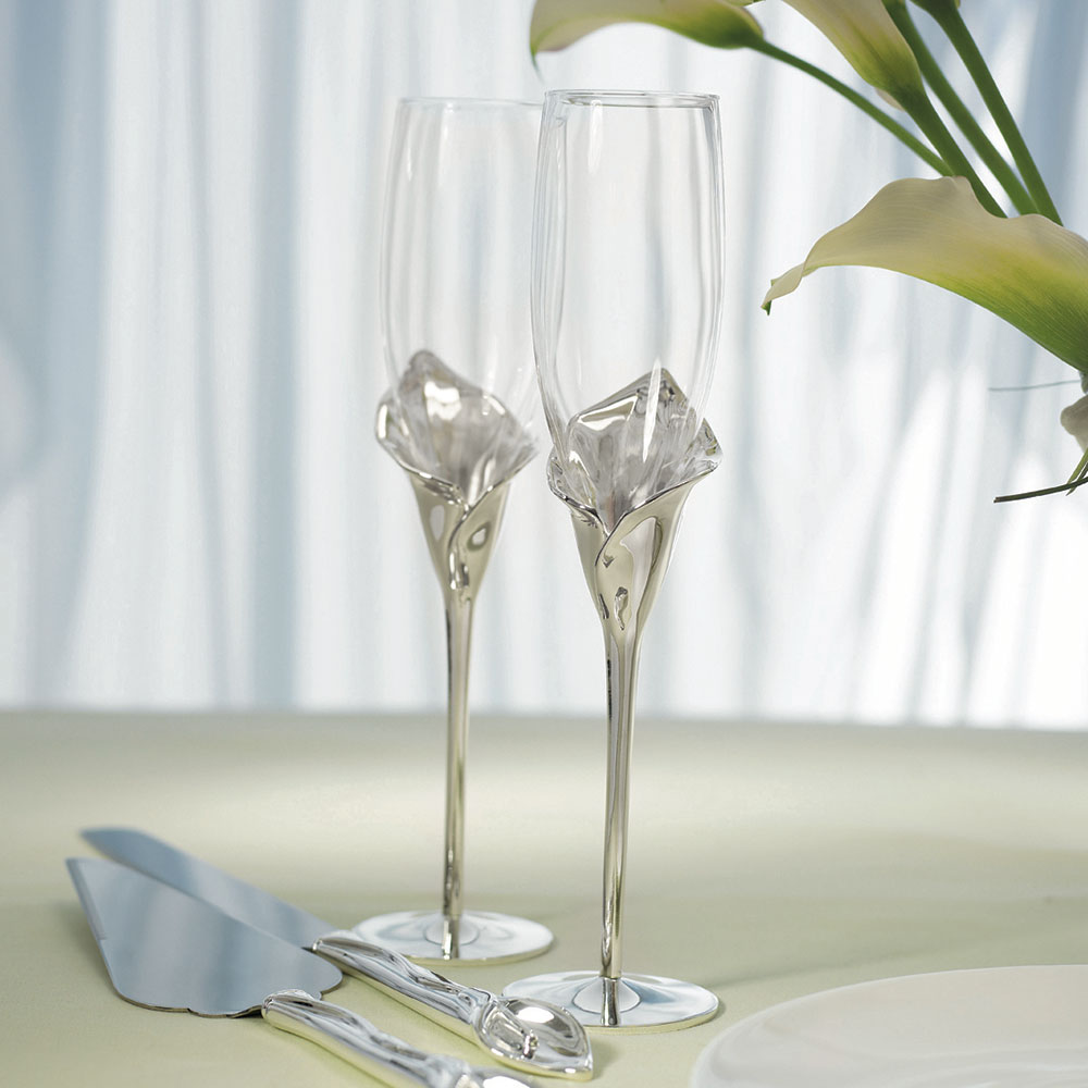 Silver Calla Lily Stemmed Wedding Champagne Flutes