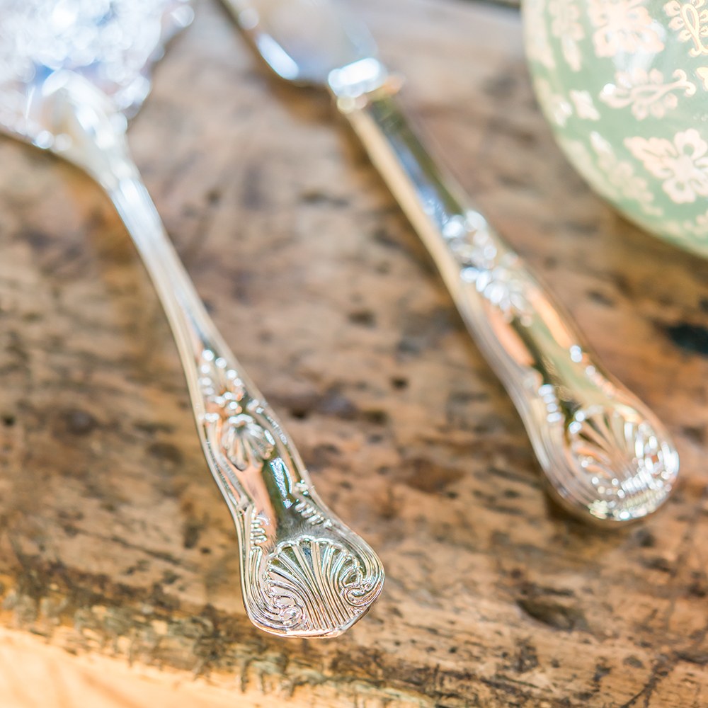 Vintage Inspired Silver Cake Serving Set