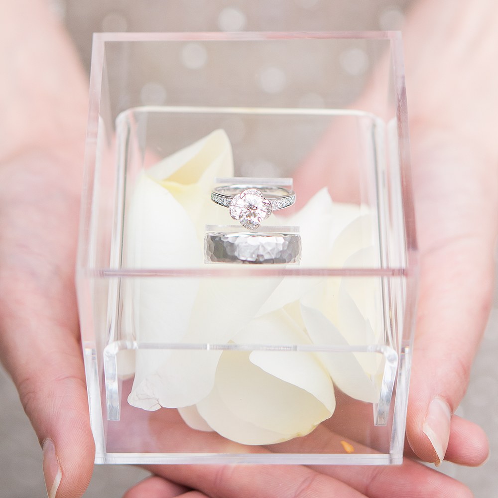 Unique Alternative Acrylic Wedding Ring Box