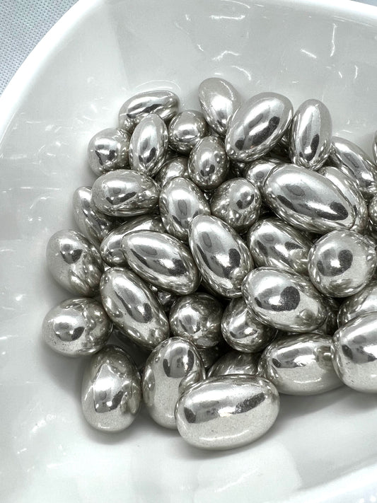 Silver Almond Dragées 250g